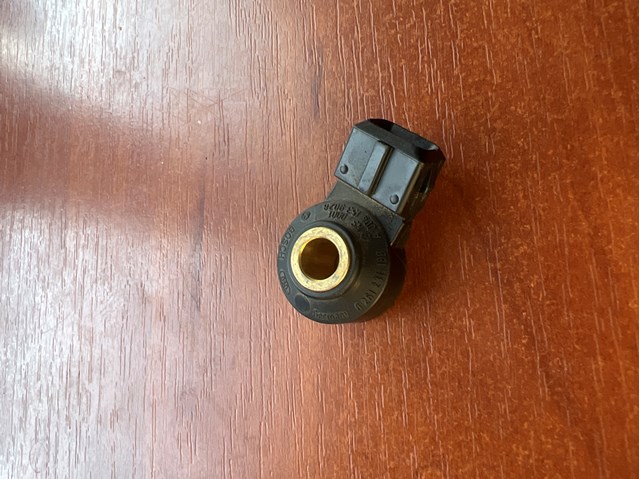 Датчик детонации A0041539028 MERCEDES