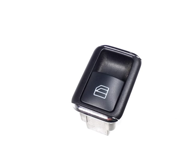 Кнопки переднего правого стекло подъёмника A2048707358 MERCEDES