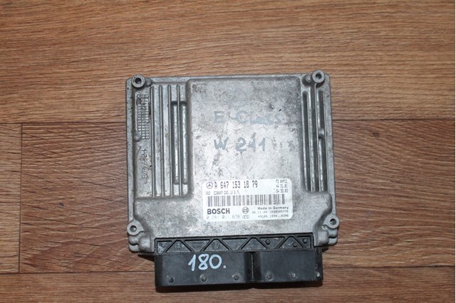 ЭБУ двигателем A6471531879 MERCEDES
