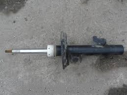 Амортизаторная стойка передняя правая BJ3218045AD LAND ROVER