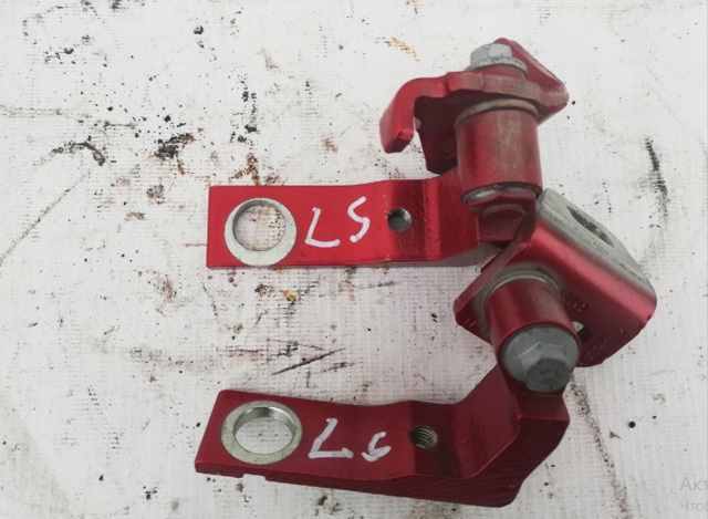 Петля передней двери правая CP9Z5422800A FORD