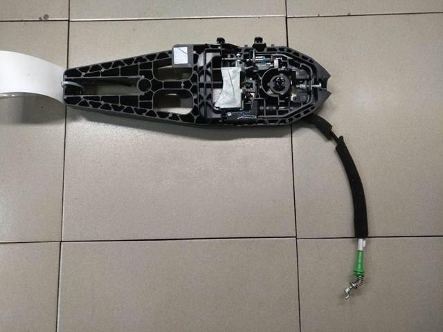 Держатель наружной ручки двери, передней правой DS7Z5426684A FORD