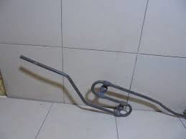 Радиатор ГУ EG2132470A MAZDA