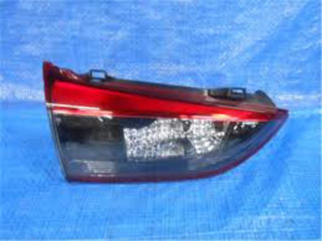 Задняя левая внутренняя фара GHK1513G0D MAZDA