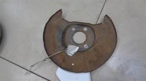 Кожух тормозного диска заднего правый GJ6A26261 MAZDA