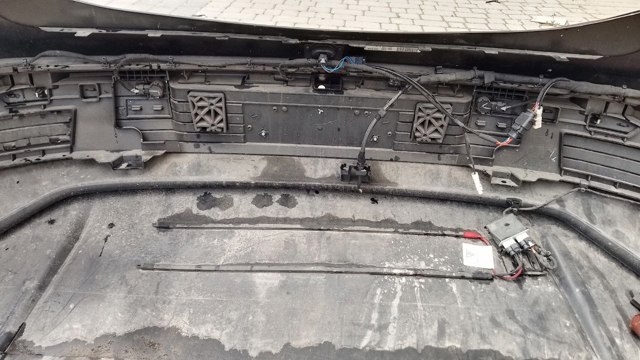 9J1807984B PORSCHE Бампер задний, верхняя часть купить в Ужгород