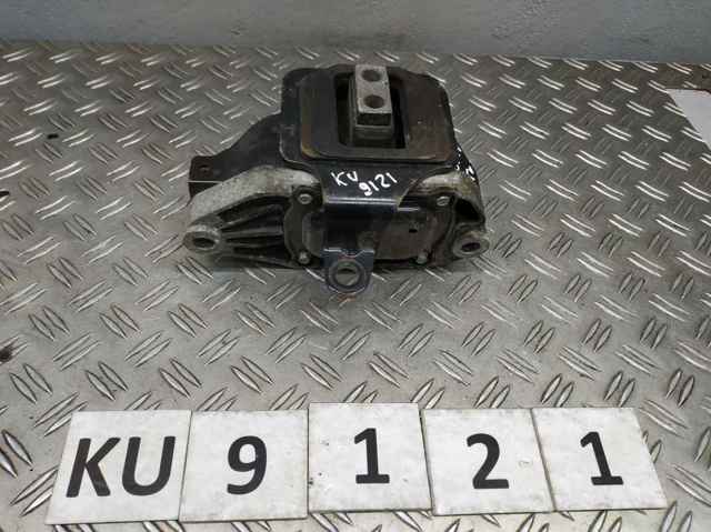 21830C1070 HYUNDAI Подушка (опора) двигателя левая купить в Ровно