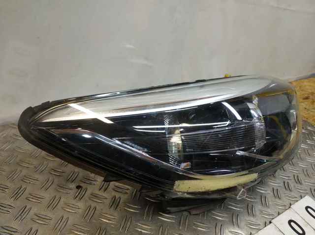 RENAULT 260102734R Правая фара в наличии Винница