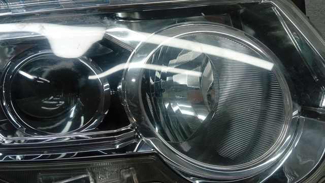 NISSAN 260103UF2A Фара правая в наличии Хмельницкий
