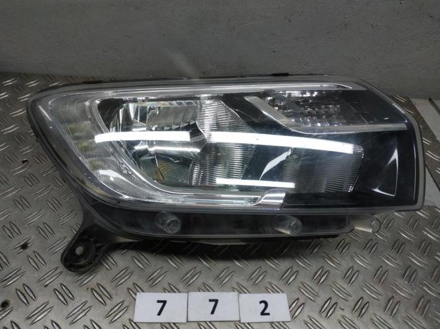 260105871R RENAULT Правая фара купить в Павлоград