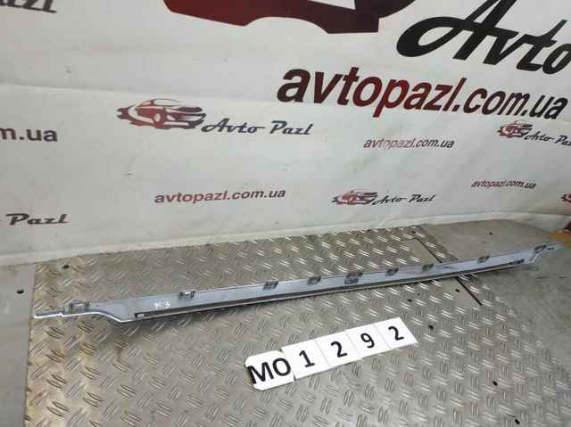 31663566 VOLVO Молдинг бампера заднего центральный купить в Ирпень