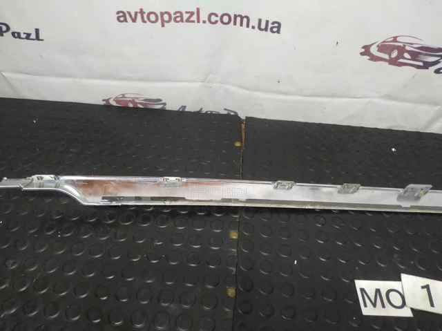 VOLVO 31663566 Молдинг бампера заднего центральный в наличии Винница