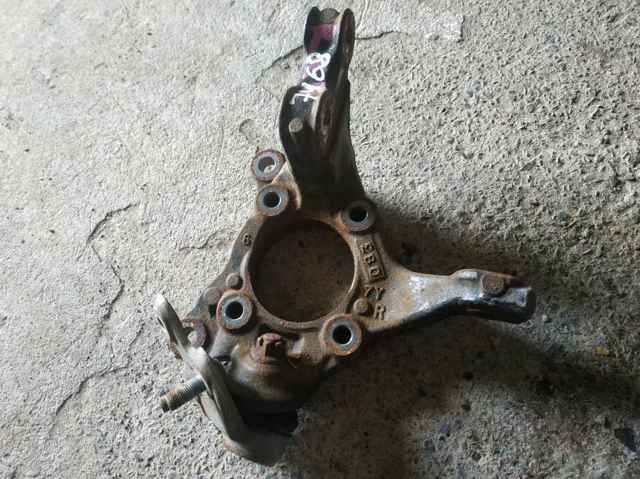 4321148020 TOYOTA Цапфа передняя правая купить в Чернигов