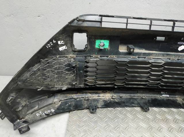 53102YP030 TOYOTA Решетка бампера переднего нижняя купить в Житомир