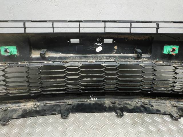 TOYOTA 53102YP030 Решетка бампера переднего нижняя в наличии Львов