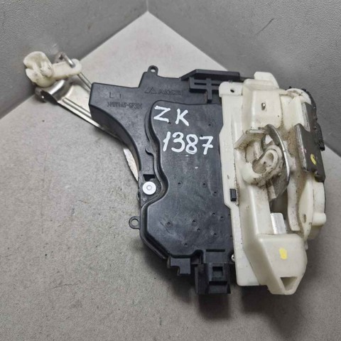 5715A183 MITSUBISHI Замок водительской двери купить в Киев