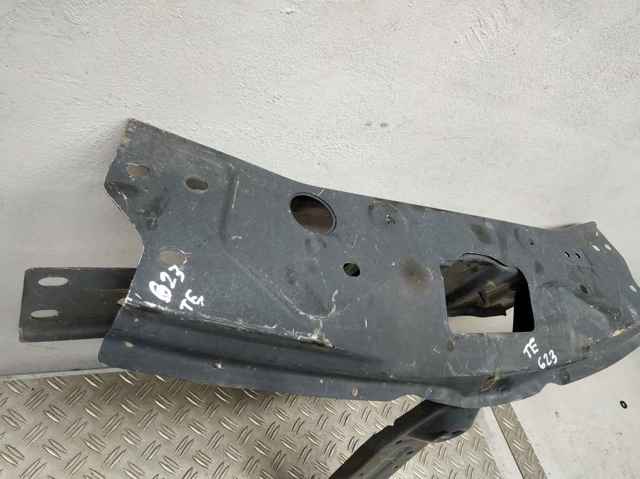 RENAULT 625040951R Суппорт радиатора вертикальный (монтажная панель крепления фар) в наличии Винница