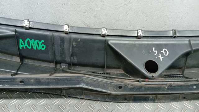 NISSAN 668621LA0A Водосток лобового стекла, жабо в наличии Каменское