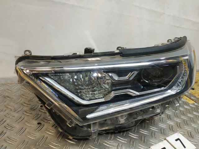 811500R160 TOYOTA Фара левая купить в Черкассы
