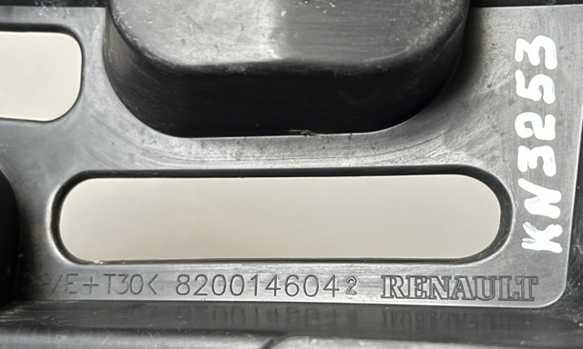 8200146042 RENAULT Кронштейн бампера заднего правый купить в Кривой Рог