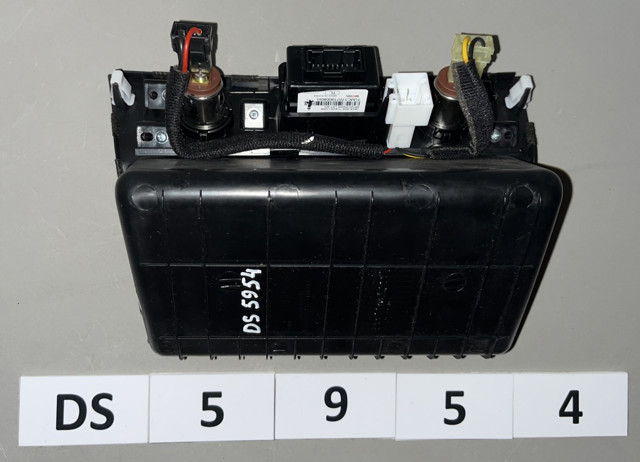 HYUNDAI 84631D30004X в наличии Запорожье