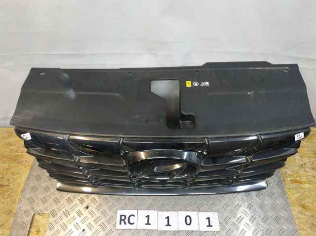 HYUNDAI 86351N7110 Решетка радиатора в наличии Черновцы