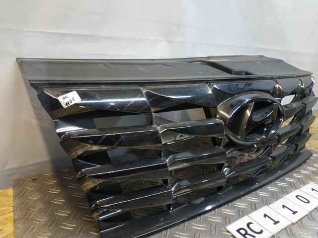 HYUNDAI 86351N7110 Решетка радиатора в наличии Днепр