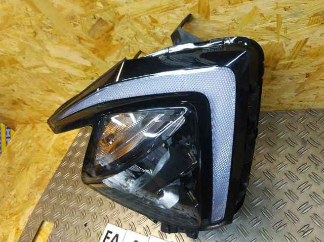92102R2000 Фара правая купить Винница