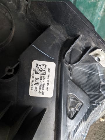 FORD 2069427 Фара левая в наличии Черновцы