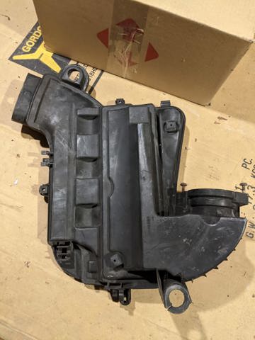 RENAULT 7701477095 Корпус фильтра в наличии Николаев