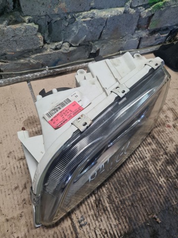 30899878 VOLVO Фара правая купить в Кривой Рог