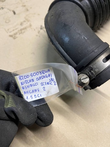 NISSAN 8200500384 Патрубок воздушный, выход воздушного фильтра в наличии Полтава