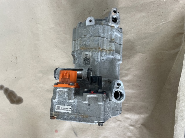 Компрессор климатической установки 97729CV400 HYUNDAI