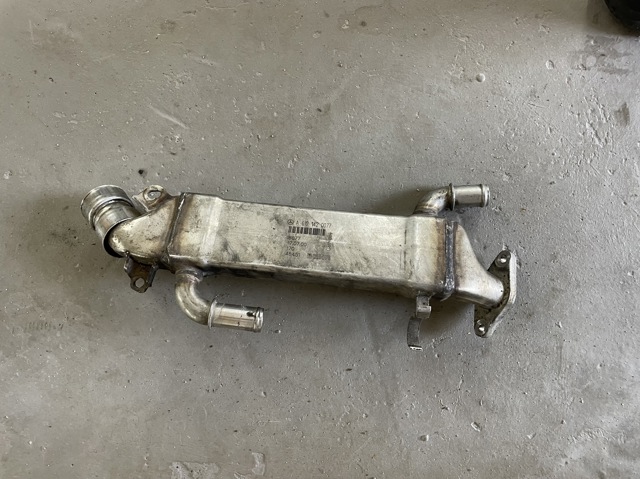 Радиатор системы EGR рециркуляции выхлопных газов A6121420077 MERCEDES