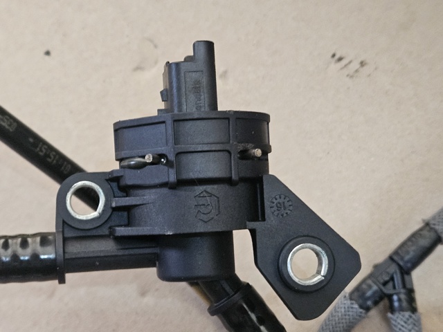 81CP3801 FORD купить в Ровно