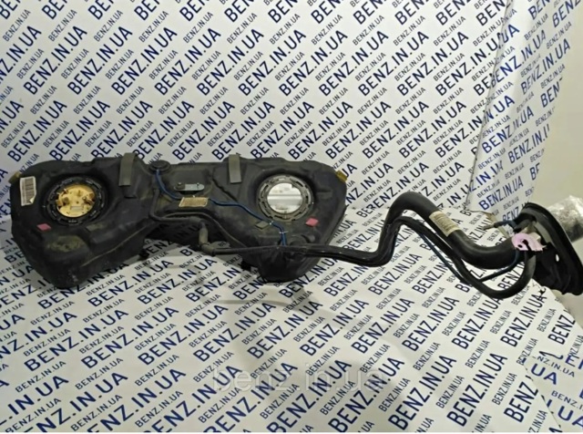 Бак топливный A2124708901 MERCEDES