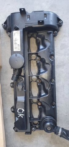 Крышка двигателя A6510101230 MERCEDES
