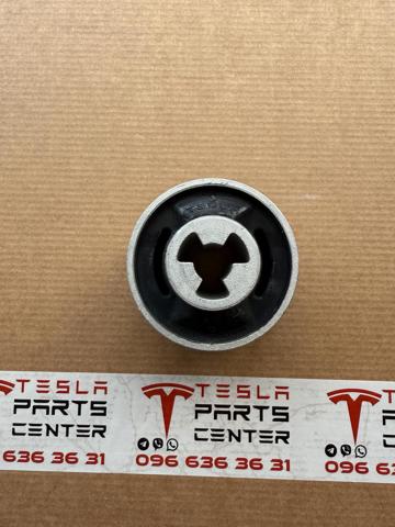104435800A TESLA Сайлентблок переднего нижнего рычага купить в Сумы