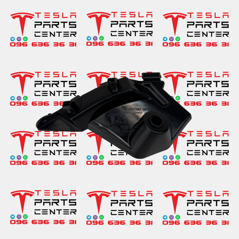 Кронштейн бампера переднего, внешний левый 104709200H TESLA