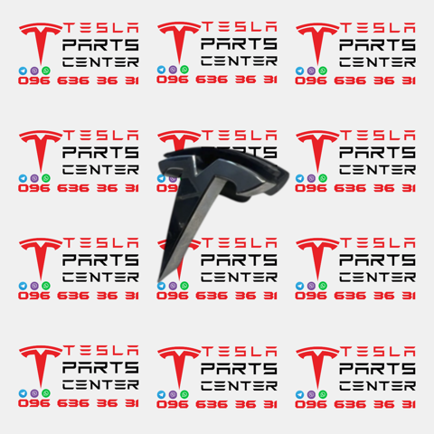 Эмблема решетки радиатора 105638600F TESLA