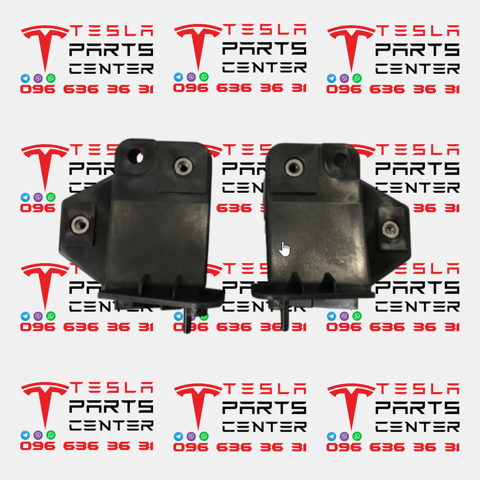 Левый кронштейн переднего бампера 106133100B TESLA