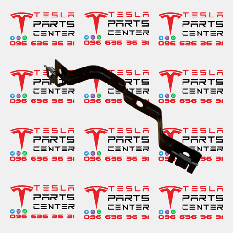 Кронштейн бампера переднего, внешний правый 110454100B TESLA