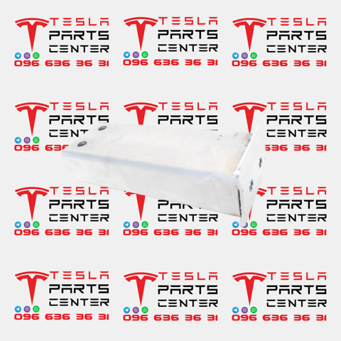 Кронштейн усилителя переднего бампера 110919300C TESLA