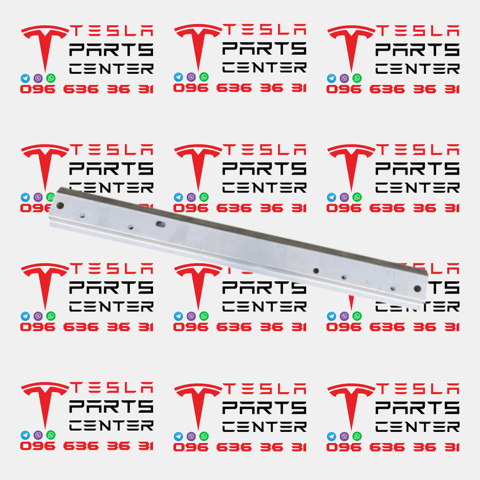 Усилитель передней ниши багажника 151849500B TESLA