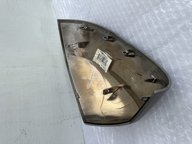BMW 51168496624 Накладка (крышка) зеркала заднего вида правая в наличии Киев