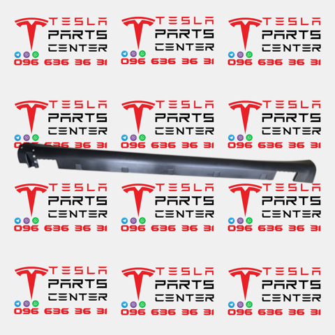 Накладка (молдинг) порога наружная правая 600587500J TESLA