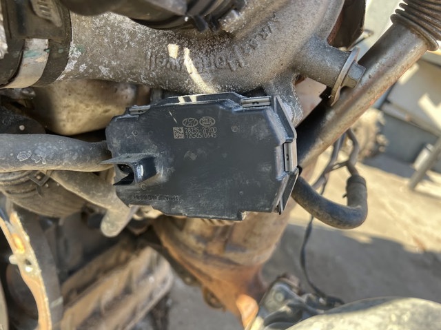 HYUNDAI 282352F200 в наличии Каменское