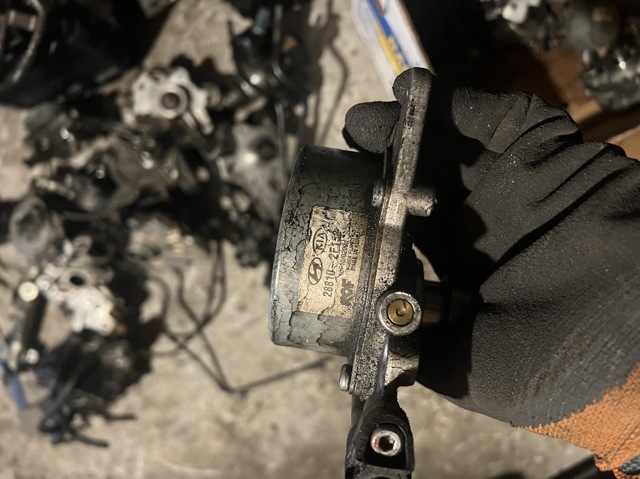 288102F150 HYUNDAI Насос вакуумный купить в Николаев