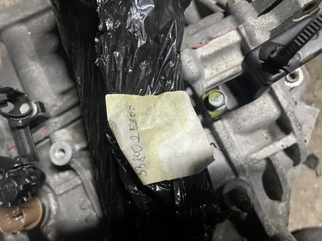 Форсунки 338002F300 HYUNDAI