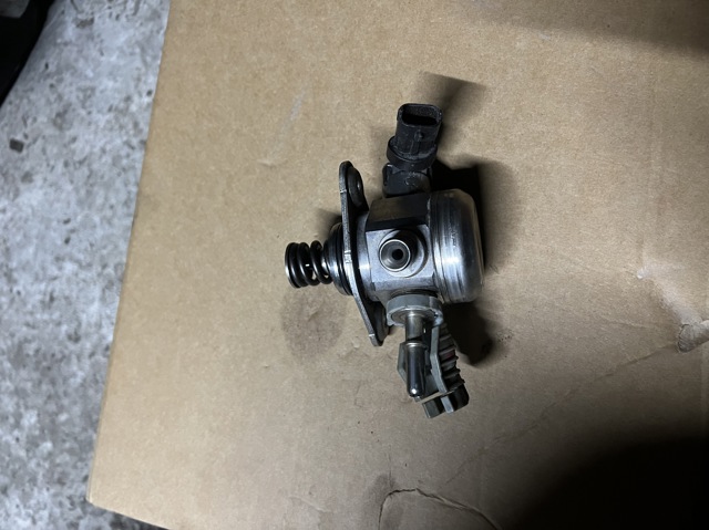 HYUNDAI 353202B220 ТНВД в наличии Кривой Рог
